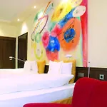 Romantichotel Goldener Karpfen - Kleine, Feine Grandhotel Direkt In Der Altstadt