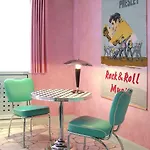Romantichotel Goldener Karpfen - Kleine, Feine Grandhotel Direkt In Der Altstadt מלון פולדה