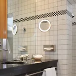 Romantichotel Goldener Karpfen - Kleine, Feine Grandhotel Direkt In Der Altstadt