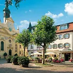 מלון Romantichotel Goldener Karpfen - Kleine, Feine Grandhotel Direkt In Der Altstadt
