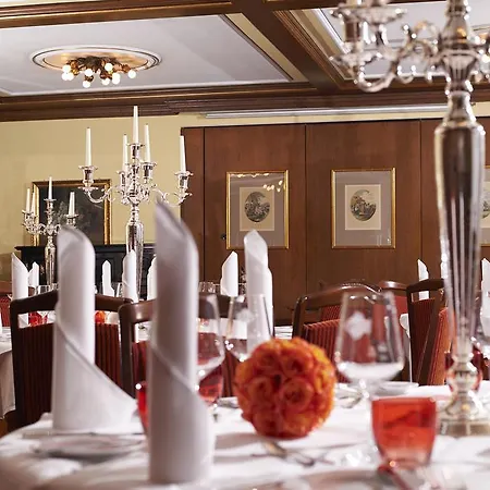 Romantichotel Goldener Karpfen 4* Fulda