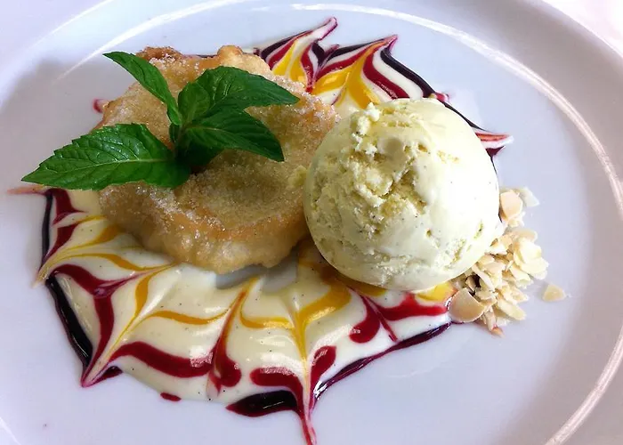 Romantichotel Goldener Karpfen Otel Fulda