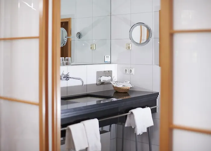 Otel Romantichotel Goldener Karpfen 4*